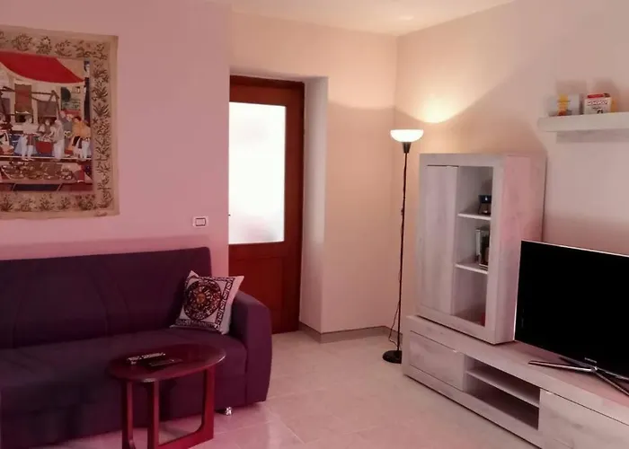 La Casa Nel Bosco, Ma A 2 Passi Dal Centro